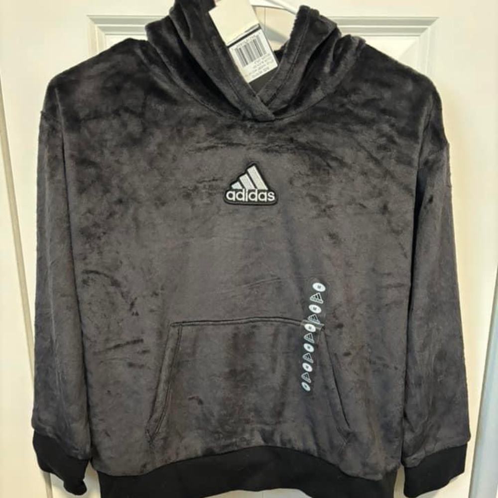 Youth fuzzy pullover